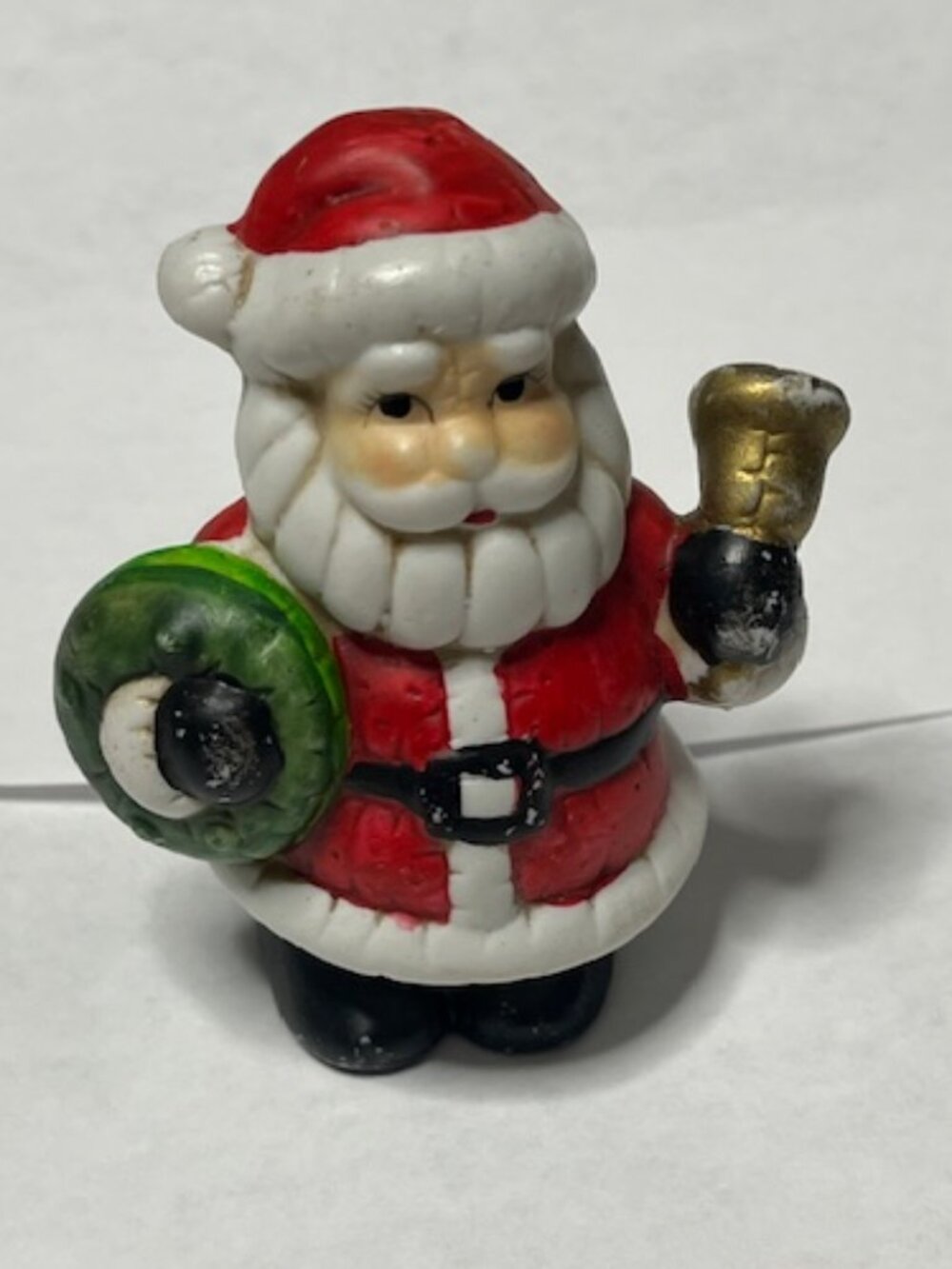 VTG Hand Painted Ceramic Santa Claus Christmas Figurine Wreath Gold Bell Decor